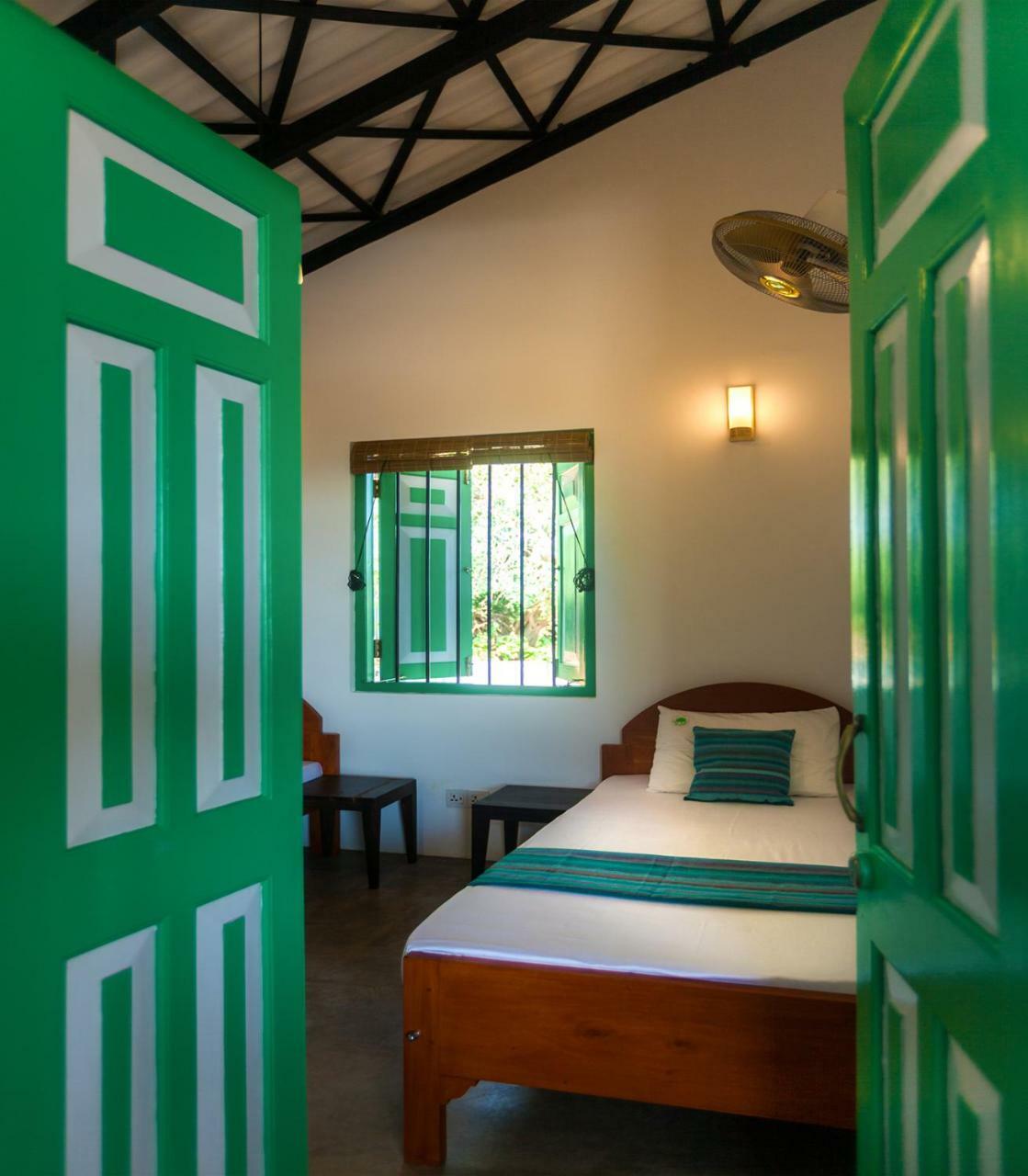 Nil Sisila Beach Resort Yala Extérieur photo